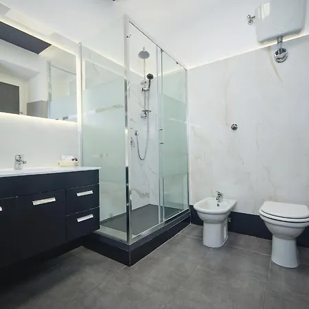 Gæstehus Astoria Golden House 4*